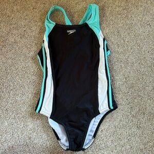 Girls speedo swimsuit